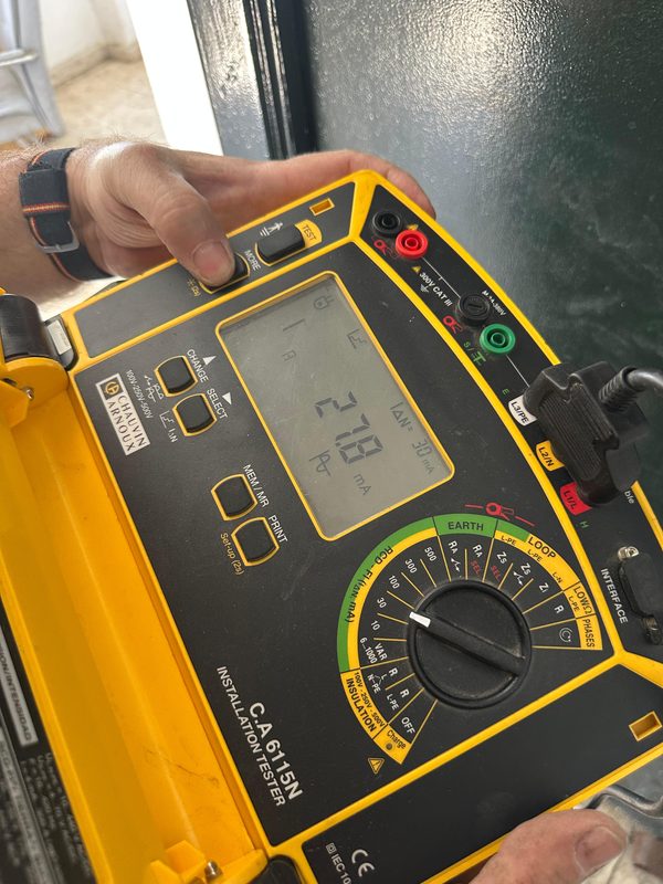 Puntos de recarga para vehículos eléctricos Orbis Viaris en Costa del Sol